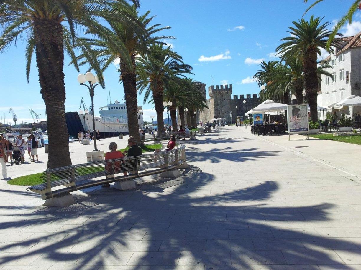 Apartment Panorama Trogir Eksteriør billede